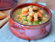 Рецепта Ревития – традиционна гръцка нахутена супа